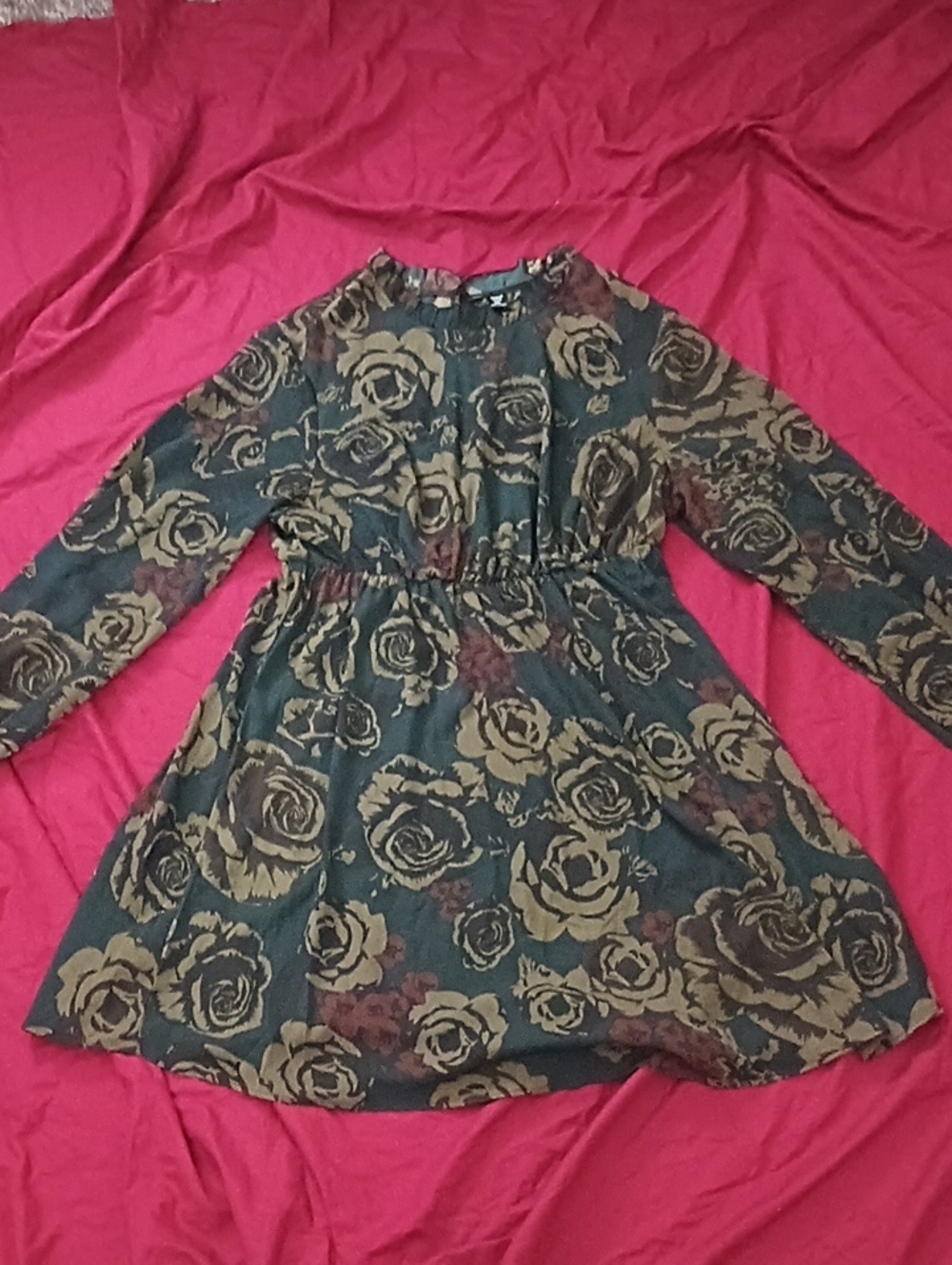 SHEIN Green Floral Long-Sleeve Dress W/ Tan Rose Print Woman's Size XL Like New